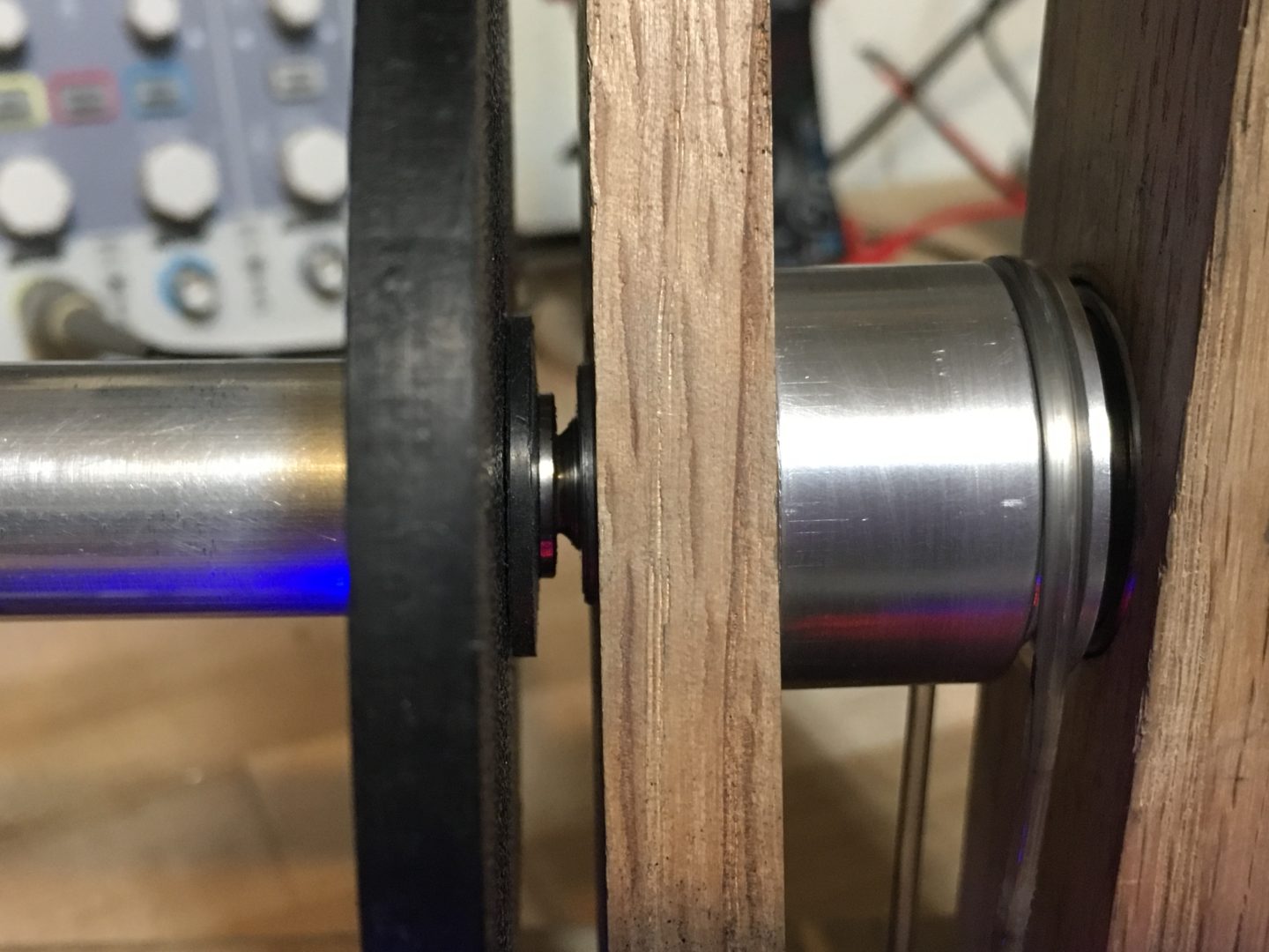 Front aluminum Shaft Pivot